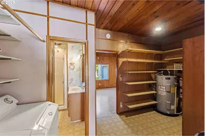 87463 McTimmons Ln, Bandon, OR 97411 - Photo 19