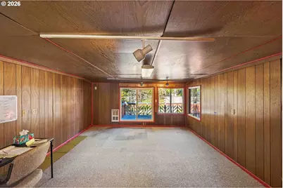 87463 McTimmons Ln, Bandon, OR 97411 - Photo 7