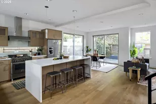 4317 N Borthwick Ave, Portland, OR 97217 - Photo 9