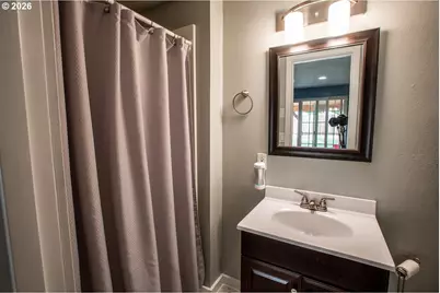 740 65th St, Springfield, OR 97478 - Photo 15