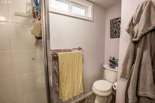 740 65th St, Springfield, OR 97478 - Photo 19