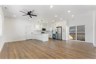 141 NE D St, Willamina, OR 97396 - Photo 5