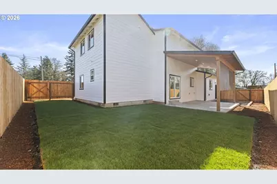 141 NE D St, Willamina, OR 97396 - Photo 37