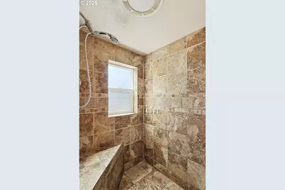 705 E 21st Pl, The Dalles, OR 97058 - Photo 23