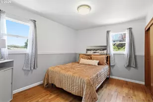 705 E 21st Pl, The Dalles, OR 97058 - Photo 15