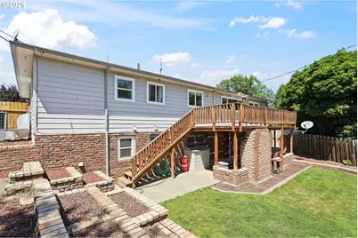 705 E 21st Pl, The Dalles, OR 97058 - Photo 29