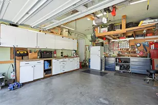 705 E 21st Pl, The Dalles, OR 97058 - Photo 31