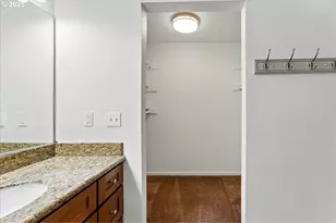 48 Eagle Crest Dr, Lake Oswego, OR 97035 - Photo 29