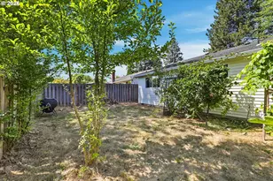 17990 NW Brickstone Ln, Beaverton, OR 97006 - Photo 33