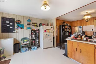 2125 8th St, Baker City, OR 97814 - Photo 25