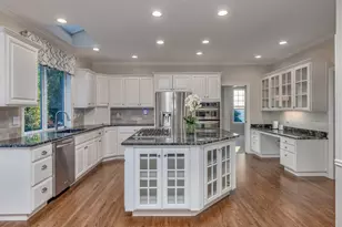12862 NW Creekview Dr, Portland, OR 97229 - Photo 13