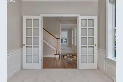 12862 NW Creekview Dr, Portland, OR 97229 - Photo 3