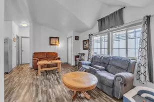 777 College Park Dr SW, Albany, OR 97322 - Photo 13