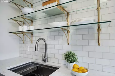 3707 SW 52nd Pl #7, Portland, OR 97221 - Photo 17