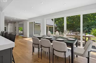 12643 S Iron Mountain Blvd, Portland, OR 97219 - Photo 9