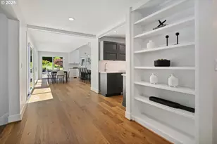 12643 S Iron Mountain Blvd, Portland, OR 97219 - Photo 7