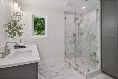 12643 S Iron Mountain Blvd, Portland, OR 97219 - Photo 23