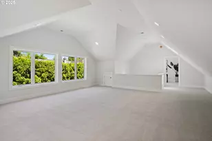 12643 S Iron Mountain Blvd, Portland, OR 97219 - Photo 29