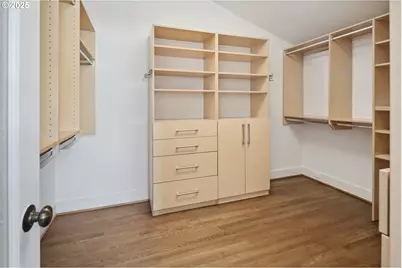 12643 S Iron Mountain Blvd, Portland, OR 97219 - Photo 35