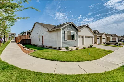 2718 S 9th Way, Ridgefield, WA 98642 - Photo 3