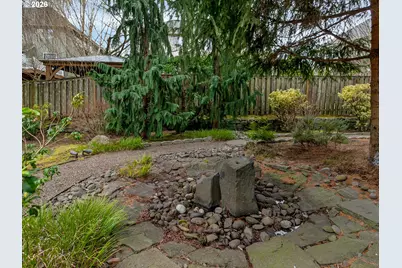 11048 SW Madrone Ct, Tualatin, OR 97062 - Photo 37