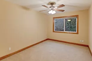 11048 SW Madrone Ct, Tualatin, OR 97062 - Photo 35