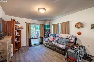 426 Ackerman Ave, Coos Bay, OR 97420 - Photo 7