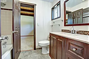 13633 SE 178th Ave, Damascus, OR 97089 - Photo 17
