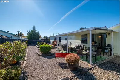 610 Vaughan Ln, Lebanon, OR 97355 - Photo 33