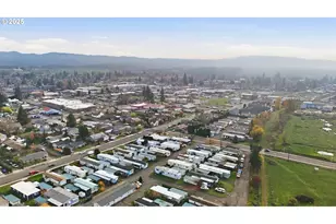 205 W Heintz St, Molalla, OR 97038 - Photo 23