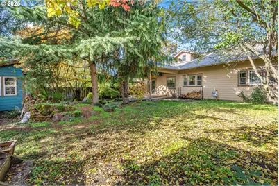 818 E Sierra Vista Dr, Newberg, OR 97132 - Photo 45