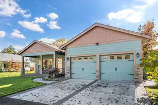 818 E Sierra Vista Dr, Newberg, OR 97132 - Photo 3