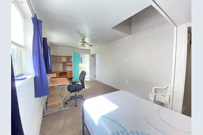 715 Jackson Ave, Coos Bay, OR 97420 - Photo 41