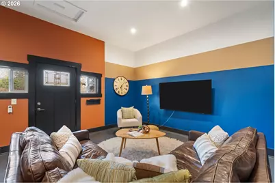 7070 NE 7th Pl, Portland, OR 97211 - Photo 27