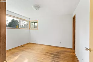 9370 SW Killarney Ln, Tualatin, OR 97062 - Photo 19