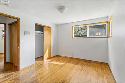 9370 SW Killarney Ln, Tualatin, OR 97062 - Photo 15