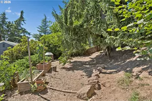 9505 NE Thompson St, Portland, OR 97220 - Photo 41