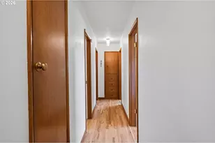 9505 NE Thompson St, Portland, OR 97220 - Photo 23