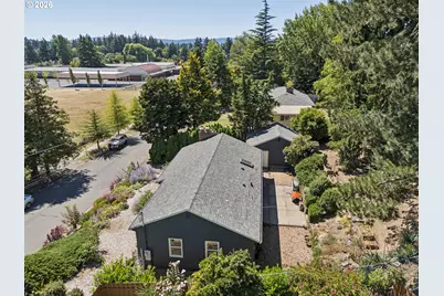 9505 NE Thompson St, Portland, OR 97220 - Photo 7