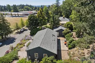 9505 NE Thompson St, Portland, OR 97220 - Photo 7