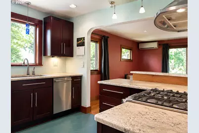 1387 Arthur St, Eugene, OR 97402 - Photo 7
