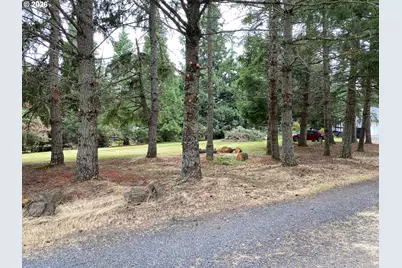 15925 Oakridge Ln, Silverton, OR 97381 - Photo 9
