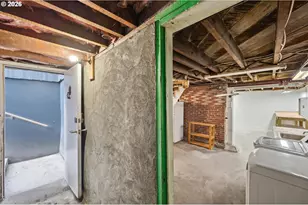 6103 NE Davis St, Portland, OR 97213 - Photo 39