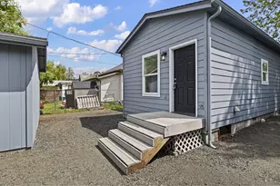 1354 SE Pine St, Roseburg, OR 97470 - Photo 31
