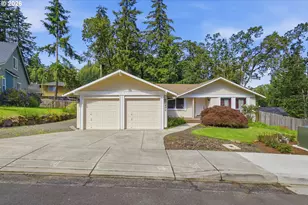 488 Cascade Dr, Springfield, OR 97478 - Photo 1