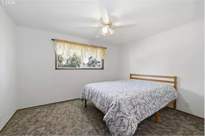 488 Cascade Dr, Springfield, OR 97478 - Photo 25