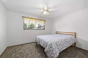 488 Cascade Dr, Springfield, OR 97478 - Photo 25