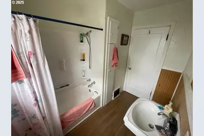 636 Roseway Dr, Klamath Falls, OR 97601 - Photo 23