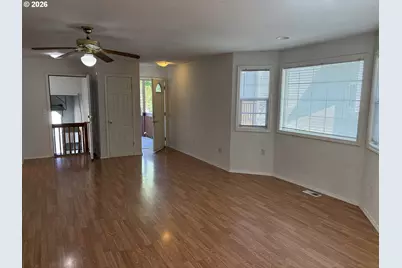 3237 Olive St, Vancouver, WA 98660 - Photo 9