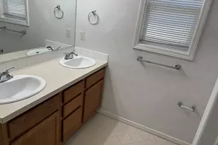 3237 Olive St, Vancouver, WA 98660 - Photo 13